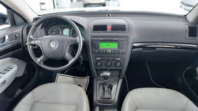 SKODA OCTAVIA 2.0 TDI DSG