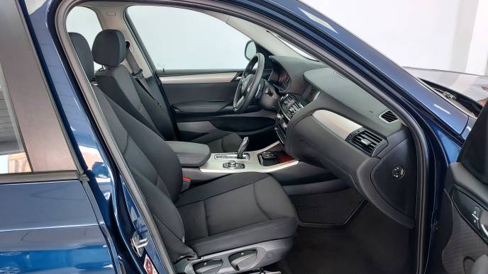 BMW X3 SDRIVE 18D