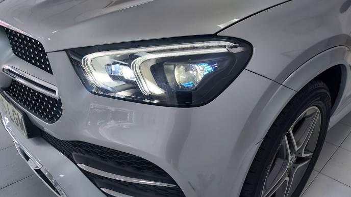 MERCEDES-BENZ GLE 300d 4MATIC