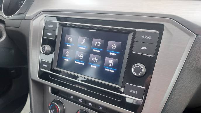 VOLKSWAGEN PASSAT 1.6 TDI 120
