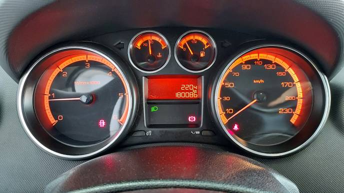 PEUGEOT 308 1.6 HDI