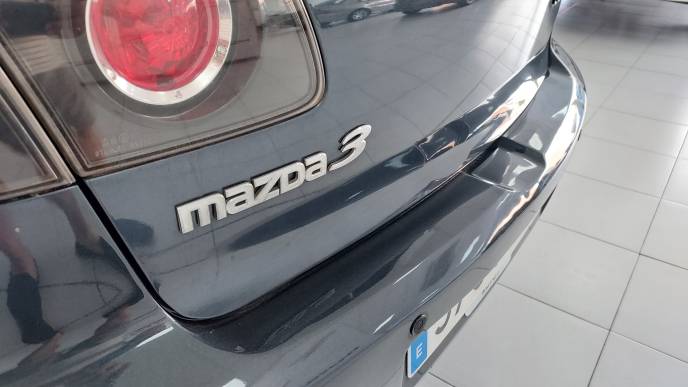 MAZDA MAZDA3