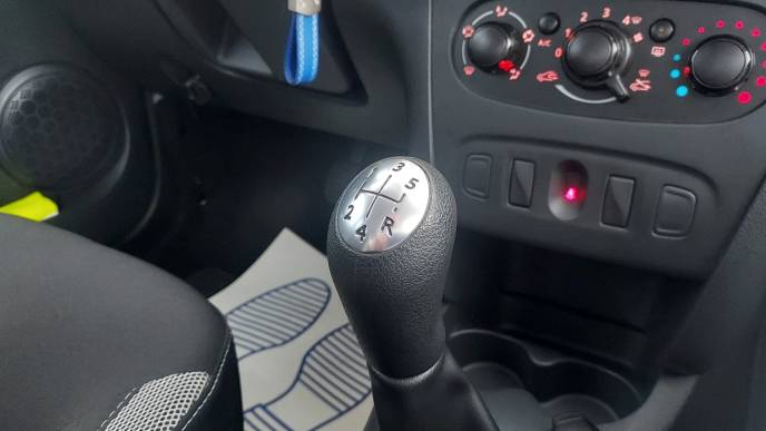 DACIA SANDERO 1.0 STEPWAY