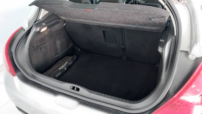 PEUGEOT 308 1.6 HDI
