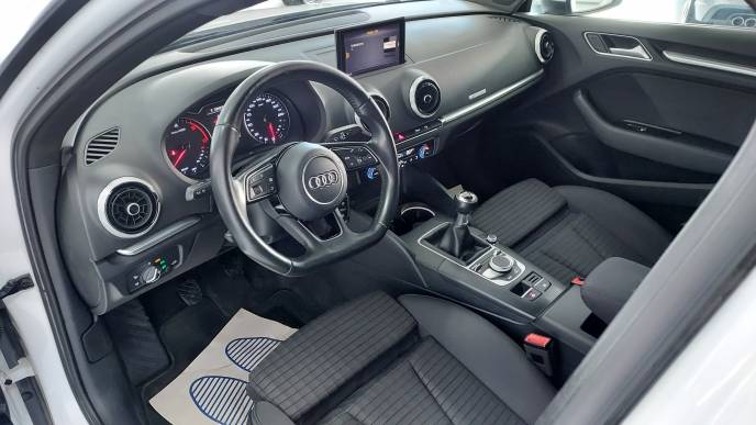 AUDI A3 SPORTBACK SLINE EDITION TDI