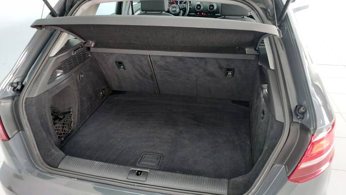 AUDI A3 1.6 TDI 116