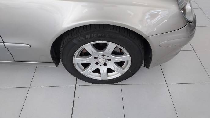 MERCEDES-BENZ E 280 CDI