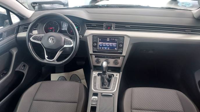 VOLKSWAGEN PASSAT 1.6 TDI 120