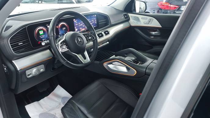 MERCEDES-BENZ GLE 300d 4MATIC