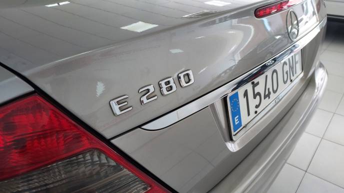 MERCEDES-BENZ E 280 CDI