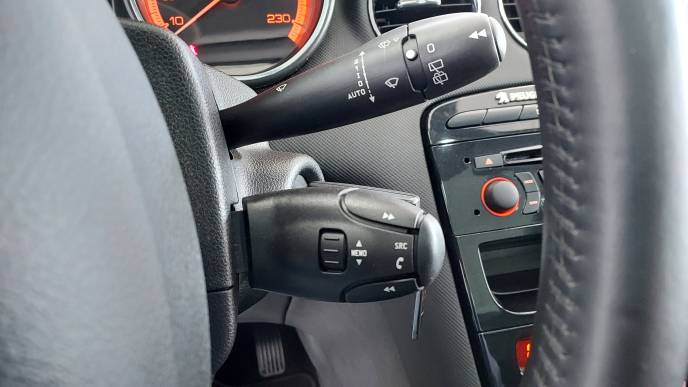 PEUGEOT 308 SW HDI 92
