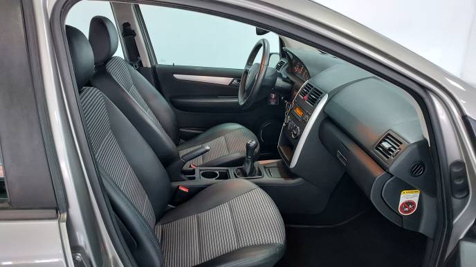 MERCEDES-BENZ A 160 CDI