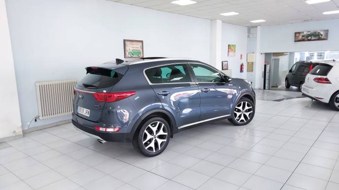 KIA SPORTAGE 2.0 CRDI