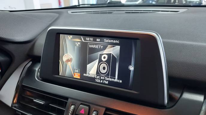 BMW 216d active tourer