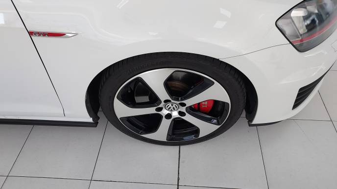 VOLKSWAGEN GOLF 2.0 TSI 230CV GTI PERFORMANCE