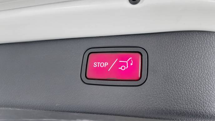 MERCEDES-BENZ C220d ESTATE