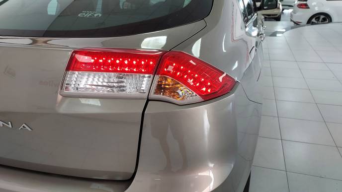 RENAULT LAGUNA 2.0DCI 130