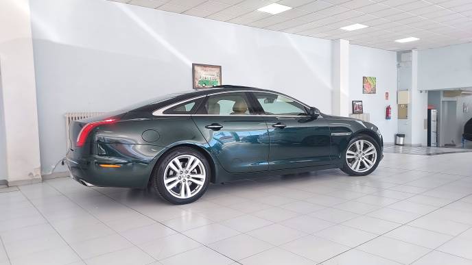 JAGUAR XJ 30 V6D