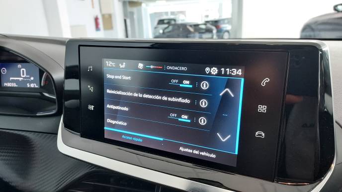 PEUGEOT 208 BLUEHDI 100