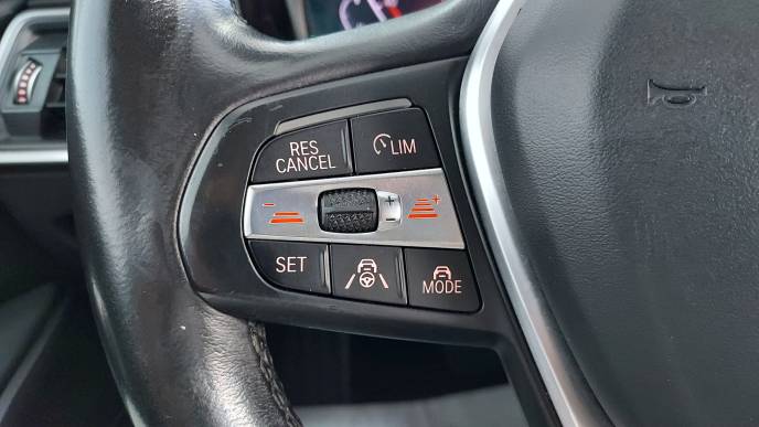 BMW 320iA XDRIVE