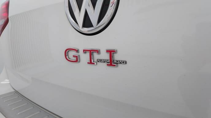 VOLKSWAGEN GOLF 2.0 TSI 230CV GTI PERFORMANCE