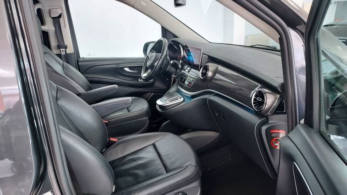 MERCEDES-BENZ V 250d