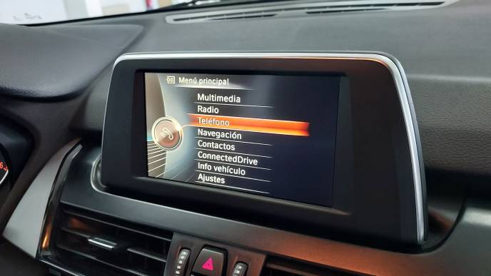 BMW 216d active tourer
