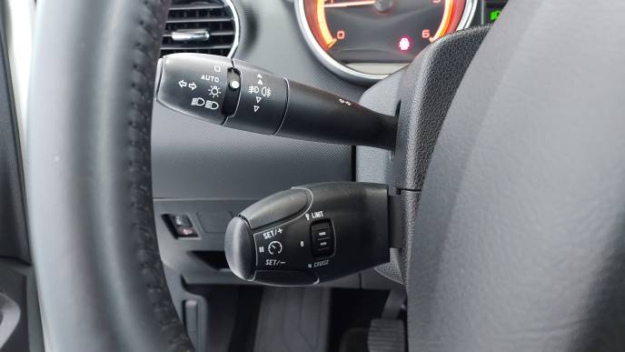 PEUGEOT 308 SW HDI 92