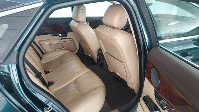 JAGUAR XJ 30 V6D
