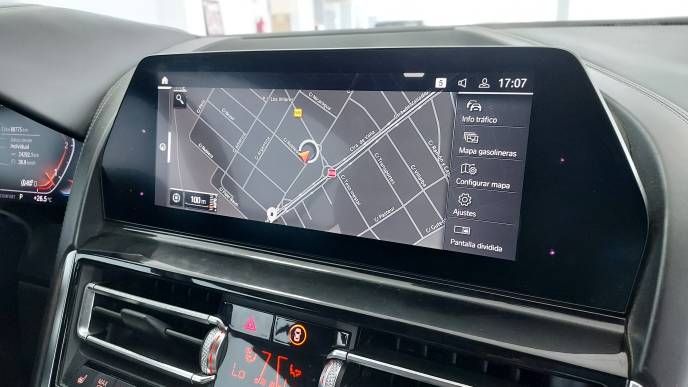 BMW 840D XDRIVE