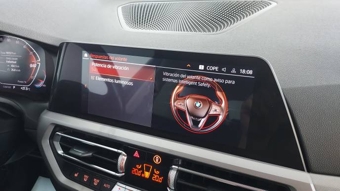 BMW 320iA XDRIVE