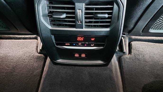 BMW 320iA XDRIVE