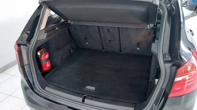 BMW 216d active tourer