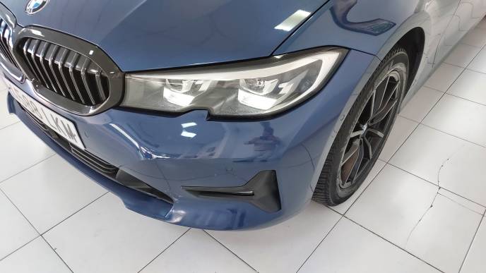 BMW 320iA XDRIVE