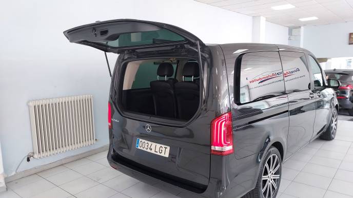 MERCEDES-BENZ V 250d